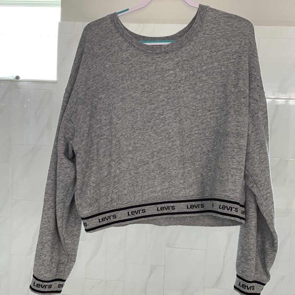 Levi oversized sweater